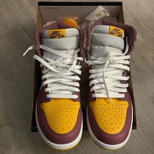 Jordan 1 Retro “Brotherhood”